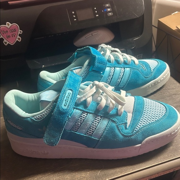 Adidas Forum 84 Low 8K sneakers in the "Clear Aqua" Men’s 13 - Picture 3 of 5